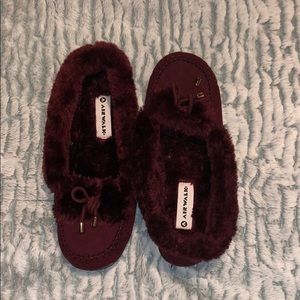 Airwalk moccasins